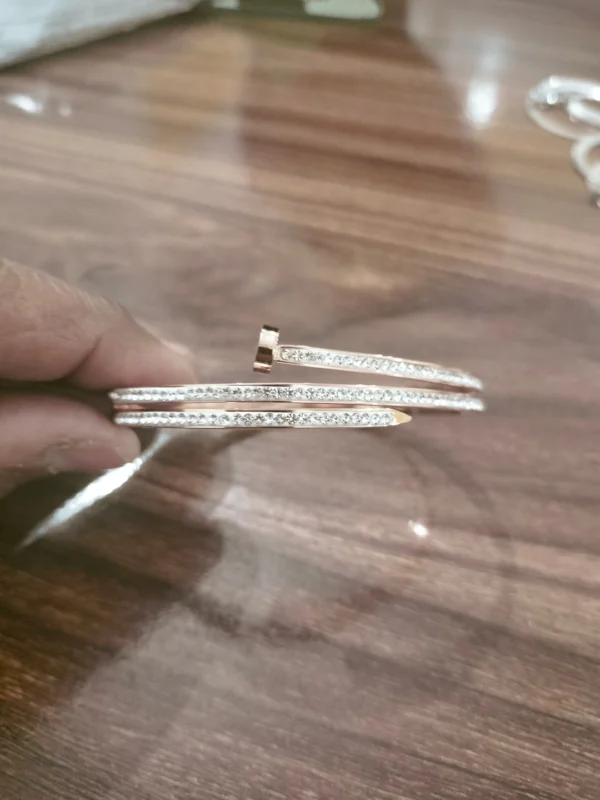 Earings - Image 2